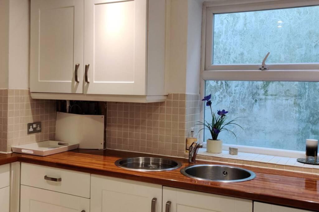 Extremely Well Located Seafront 1 Bedroom Apartment In Brighton Екстер'єр фото